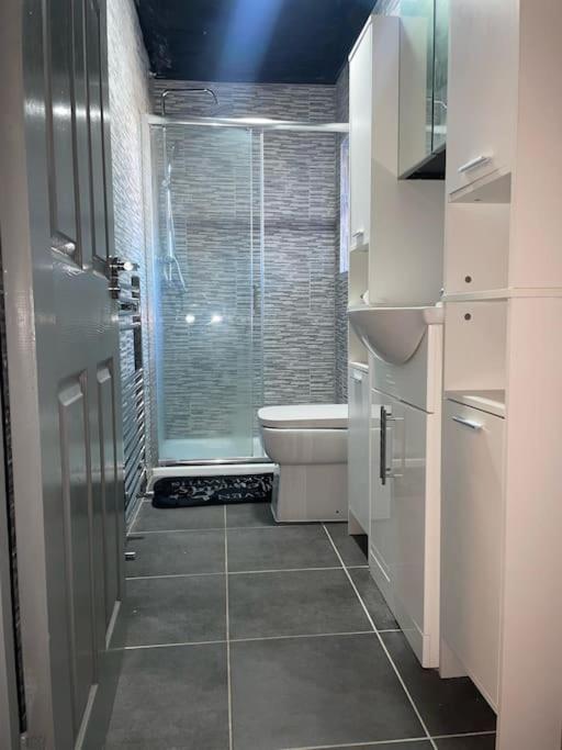Modern 2 Bedroom Apartment In Derby City Centre Εξωτερικό φωτογραφία