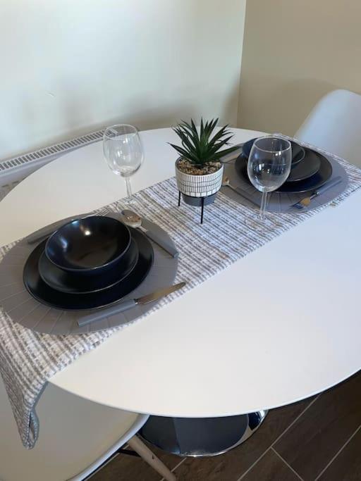 Modern 2 Bedroom Apartment In Derby City Centre Εξωτερικό φωτογραφία