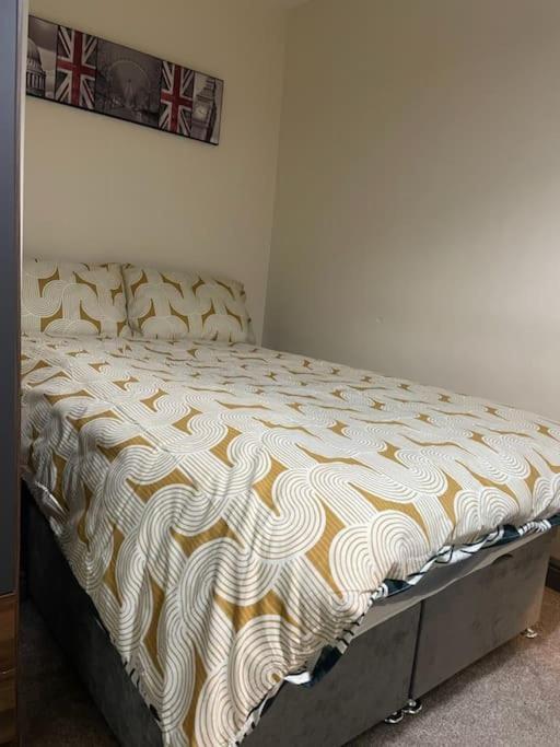 Modern 2 Bedroom Apartment In Derby City Centre Εξωτερικό φωτογραφία