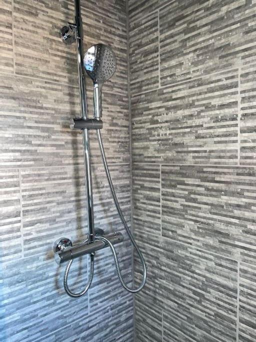 Modern 2 Bedroom Apartment In Derby City Centre Εξωτερικό φωτογραφία
